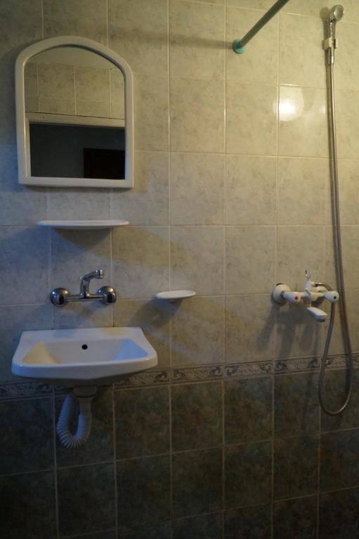 וליקו טורנובו Guestrooms Ross מראה חיצוני תמונה